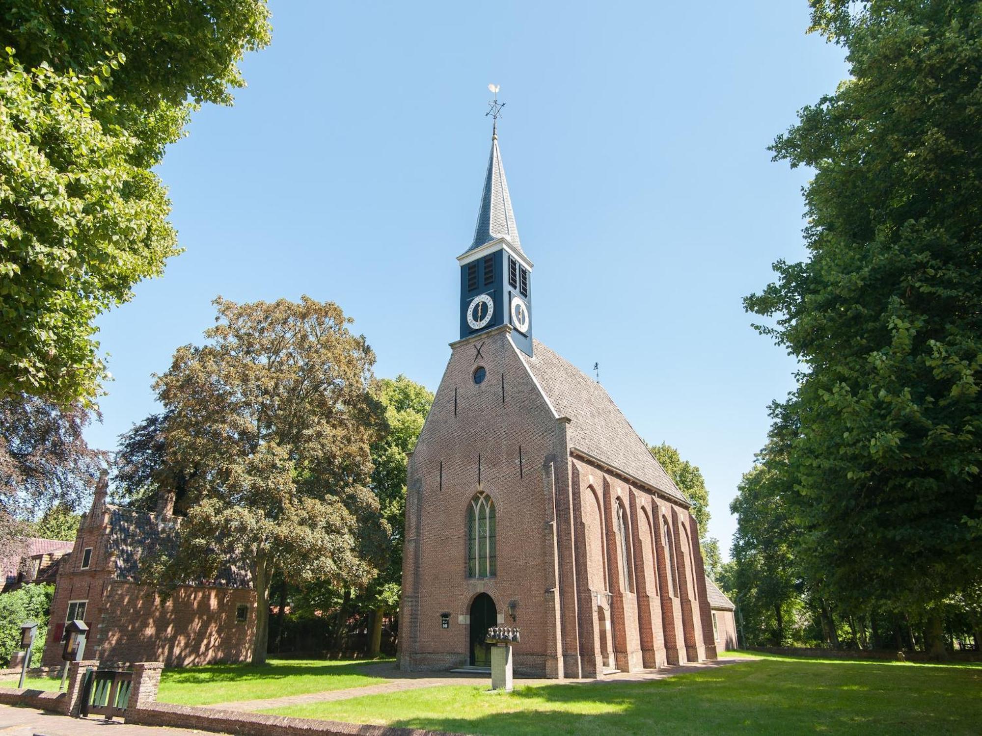 Pleasing Holiday Home In Schoorl With Patio エクステリア 写真