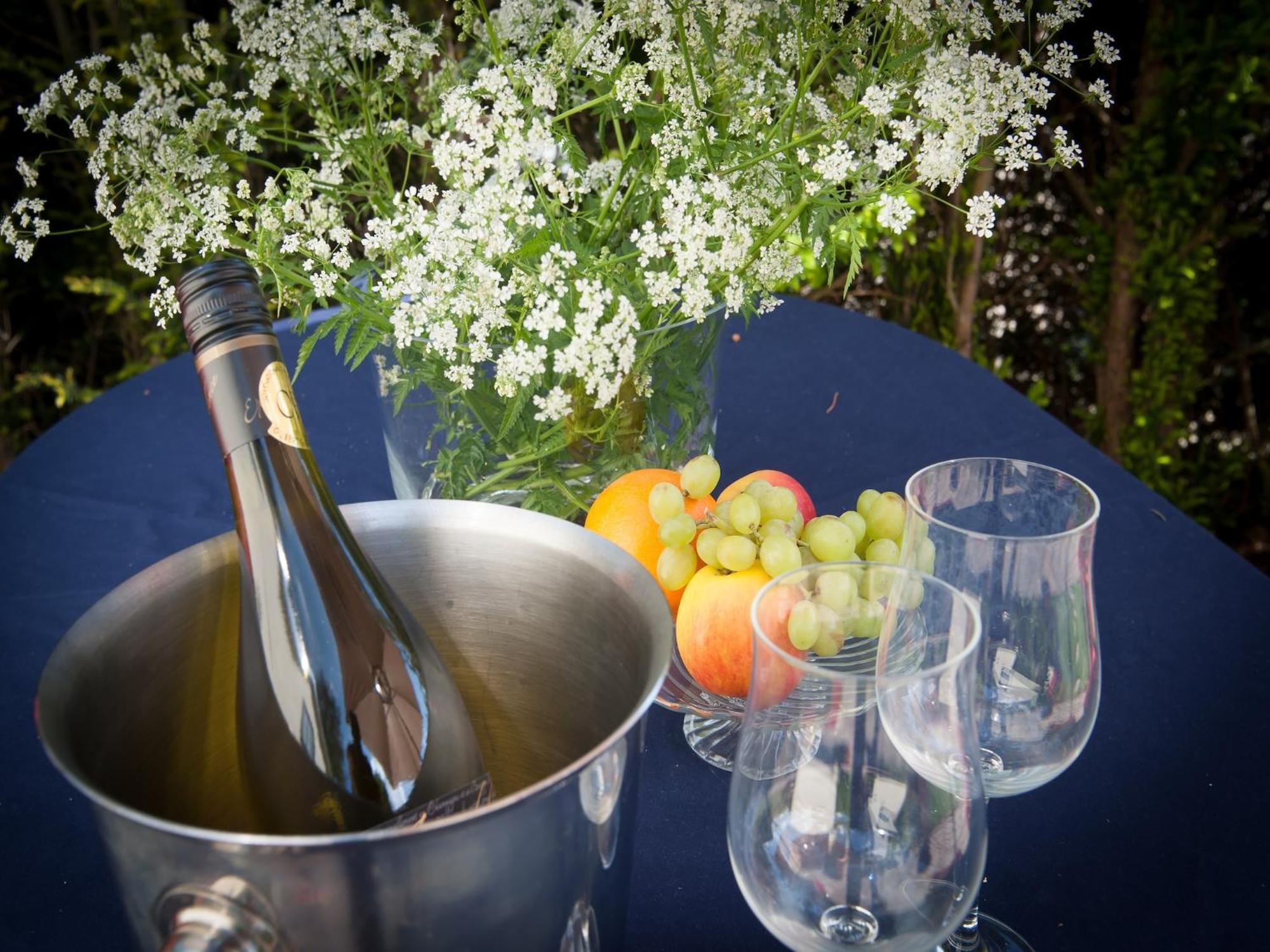 Pleasing Holiday Home In Schoorl With Patio エクステリア 写真