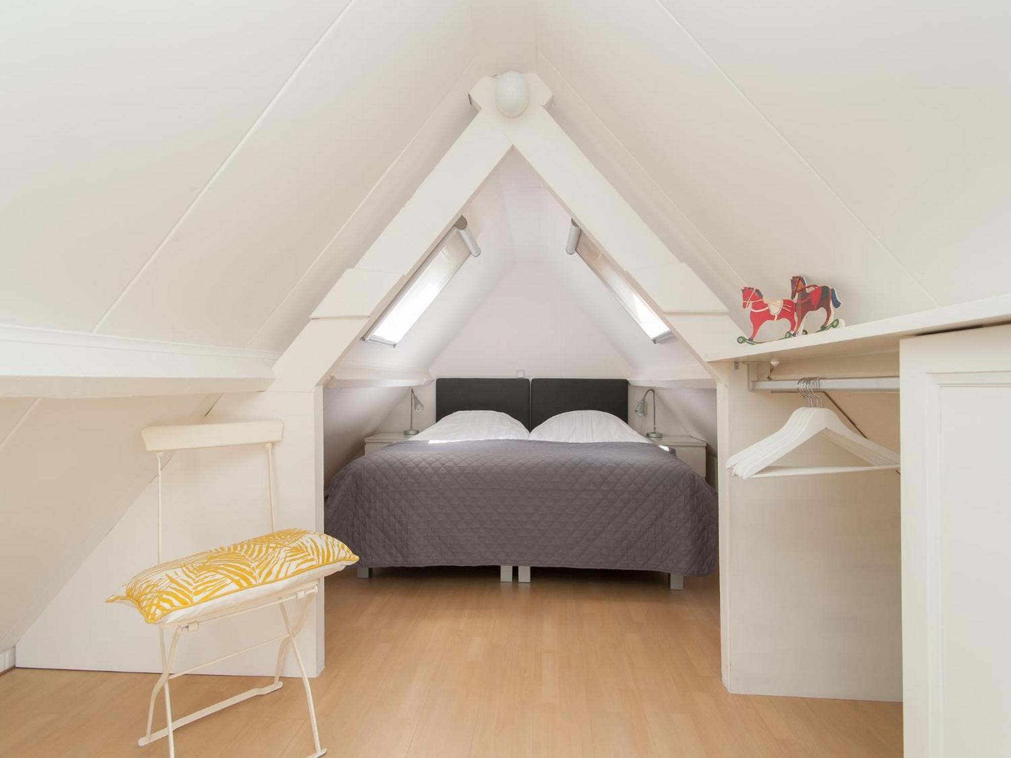 Pleasing Holiday Home In Schoorl With Patio エクステリア 写真