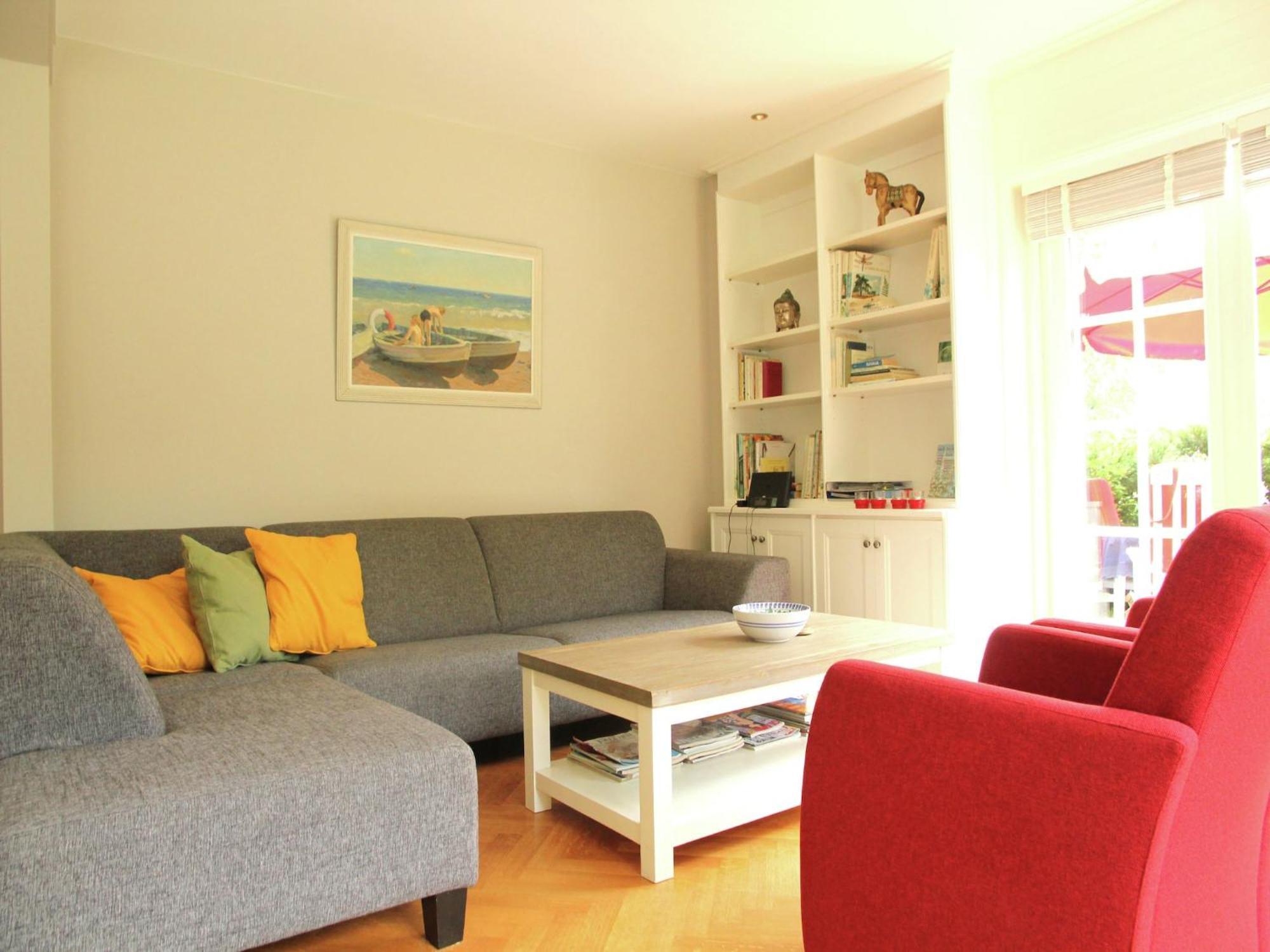 Pleasing Holiday Home In Schoorl With Patio エクステリア 写真