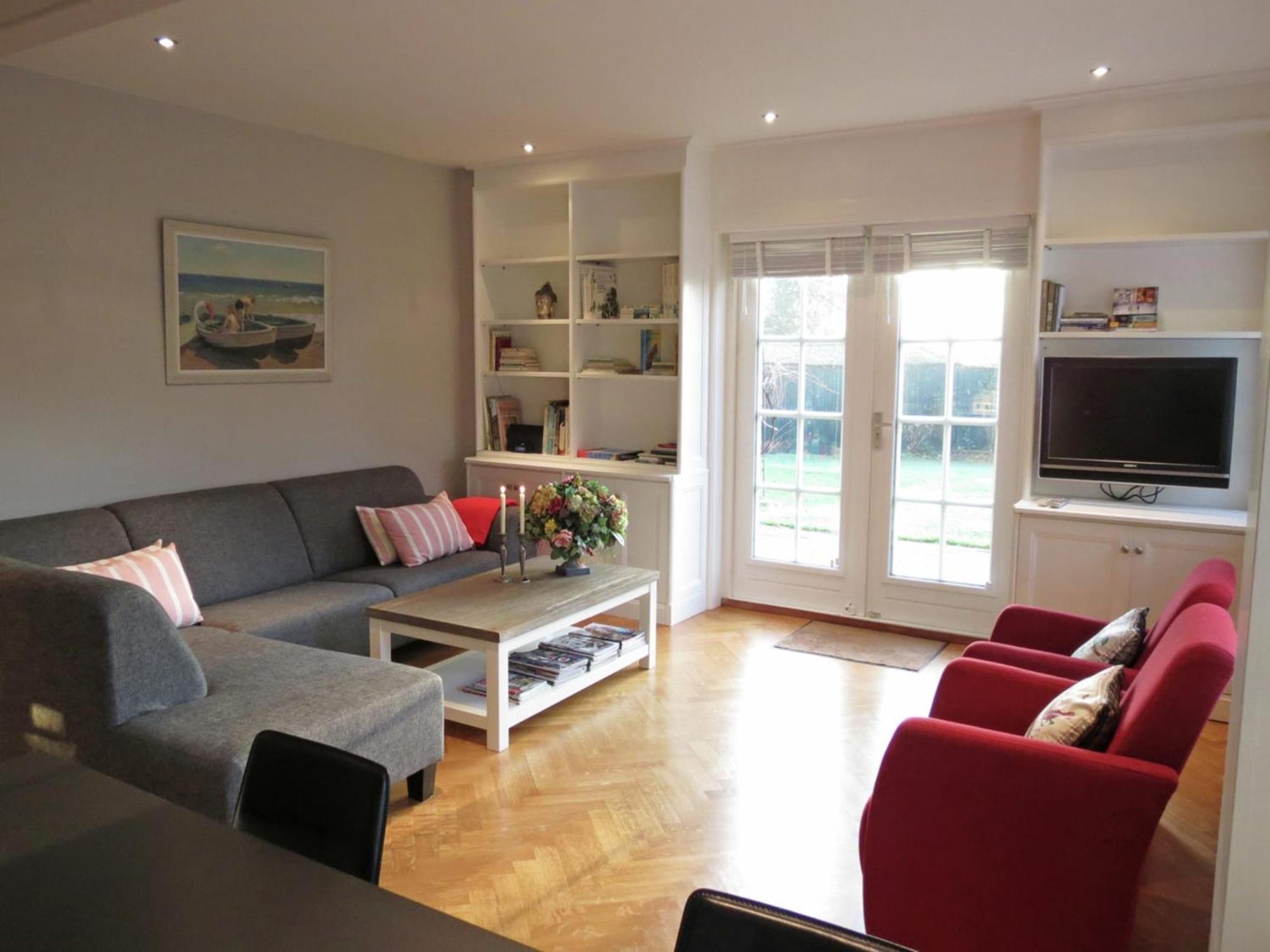 Pleasing Holiday Home In Schoorl With Patio エクステリア 写真